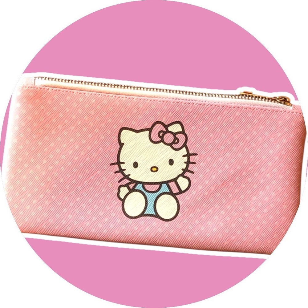Sanrio Hello Kitty Pink Pencil Pouch. NWT RETAIL $14.99 8.75 X 4.25 - Picture 2 of 3